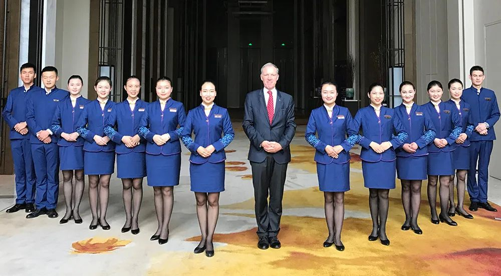 高质量多元化快速成长 融信服务成功登陆港交所中国网地产